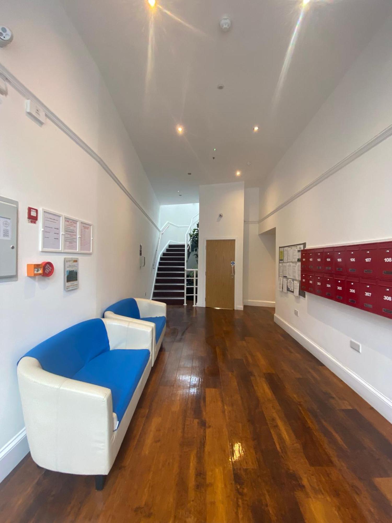 Flat 302 Centre Nottingham Apartment ภายนอก รูปภาพ